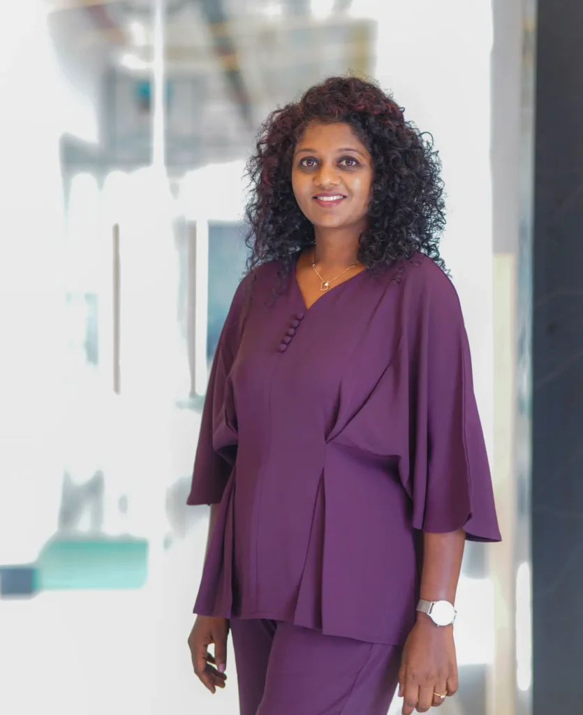 Portrait of Shumitha Periyasamy, CEO of Food Buddies
